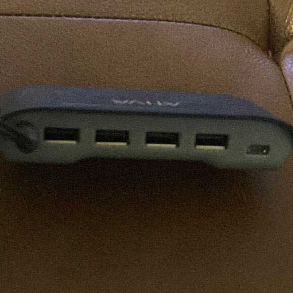 Ativa UH412 USB 2.0 4-Port Desktop Hub w/Power Supply - Picture 3 of 5